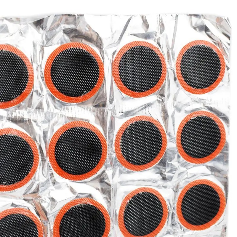 48 pz Toppe per Puntura in Gom - Bicycle Repair Kit recensione e prezzo